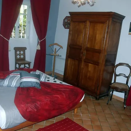 Domaine De Chanteperdrix * Rosieres (Ardeche)