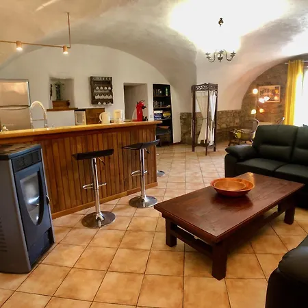 Domaine De Chanteperdrix Rosieres (Ardeche)